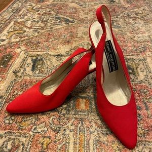 Vintage Stuart Weitzman Sling Back